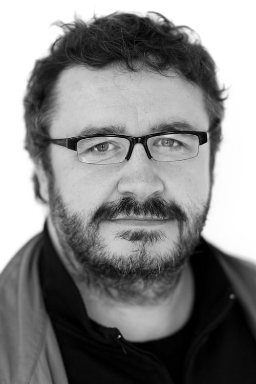 Picture of Mark Benton