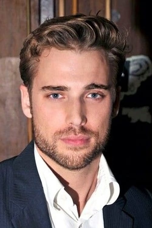 Picture of Dustin Milligan