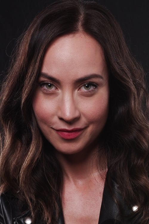 Picture of Courtney Ford