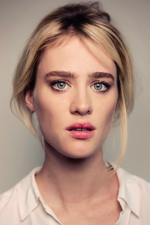 Picture of Mackenzie Davis