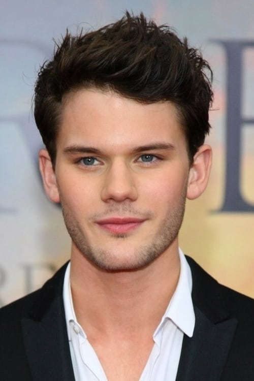 Picture of Jeremy Irvine