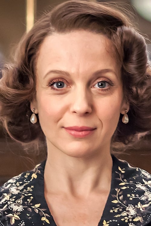 Picture of Amanda Abbington