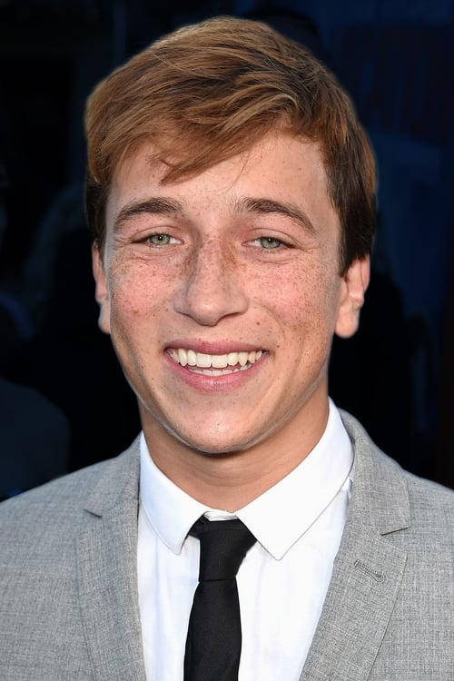 Picture of Skyler Gisondo