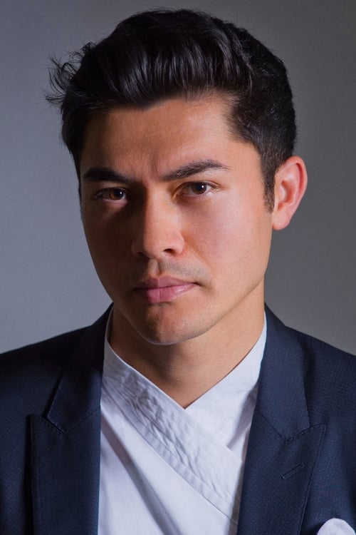 Picture of Henry Golding