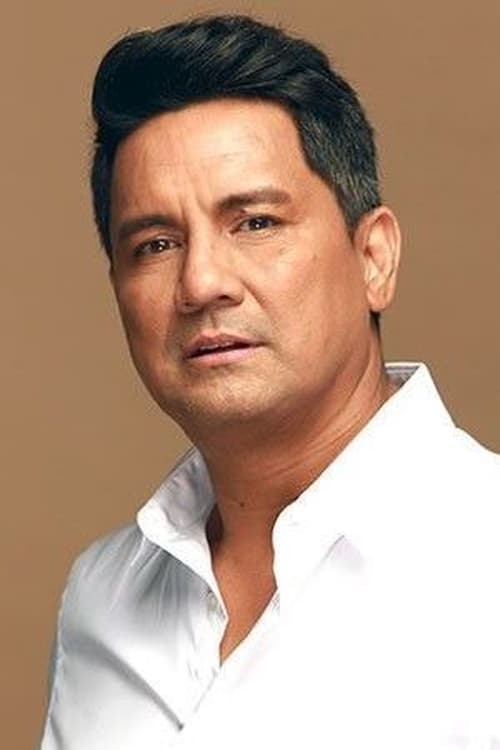 Picture of Richard Gomez