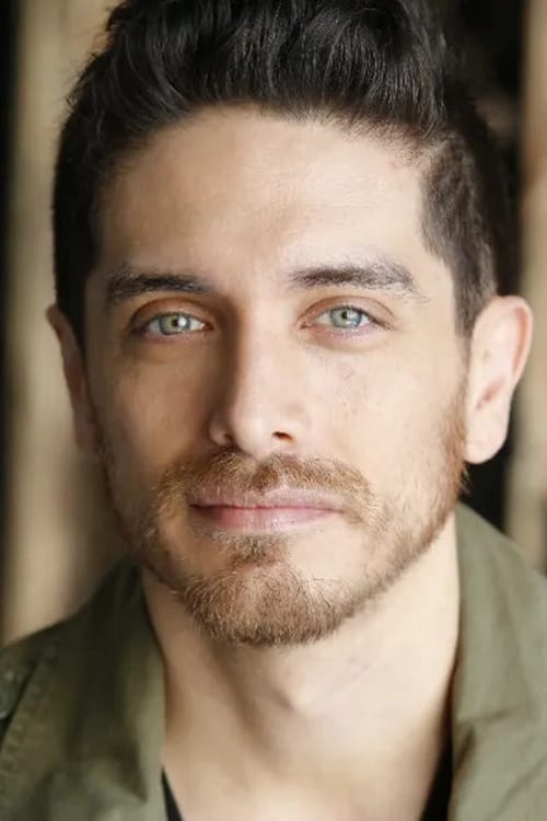 Picture of Josh Keaton