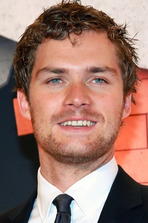 Picture of Finn Jones