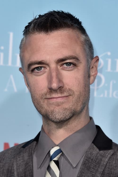 Picture of Sean Gunn