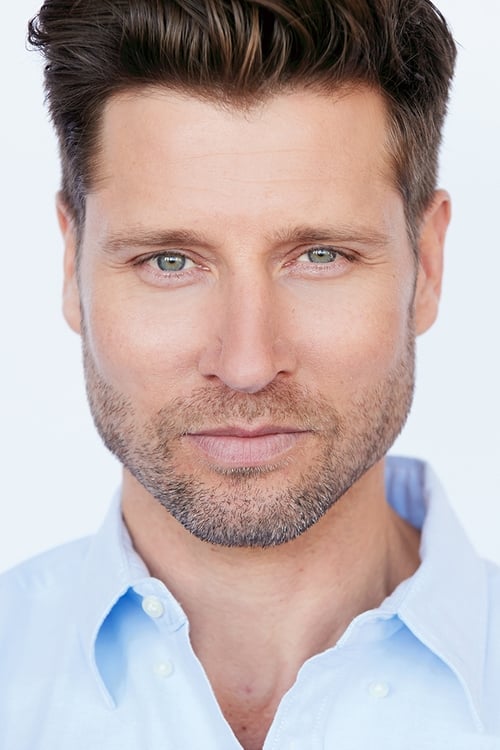 Picture of Damon Runyan