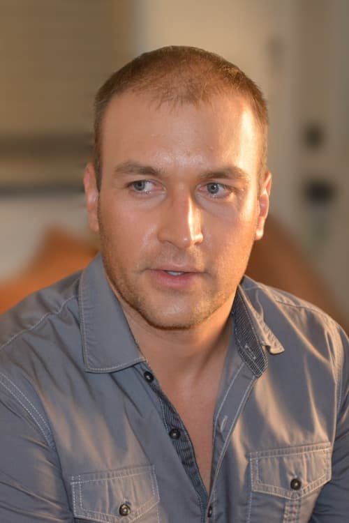 Picture of Dmitri Raskes