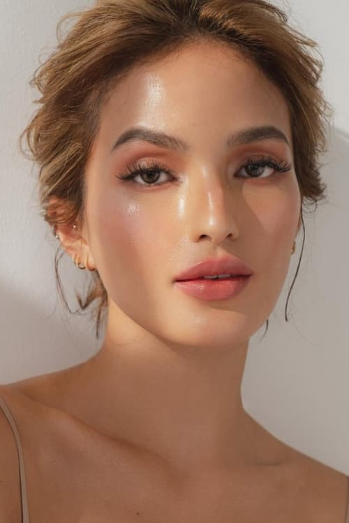 Picture of Sarah Lahbati