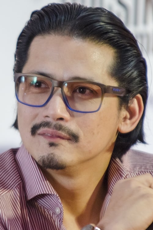 Picture of Robin Padilla