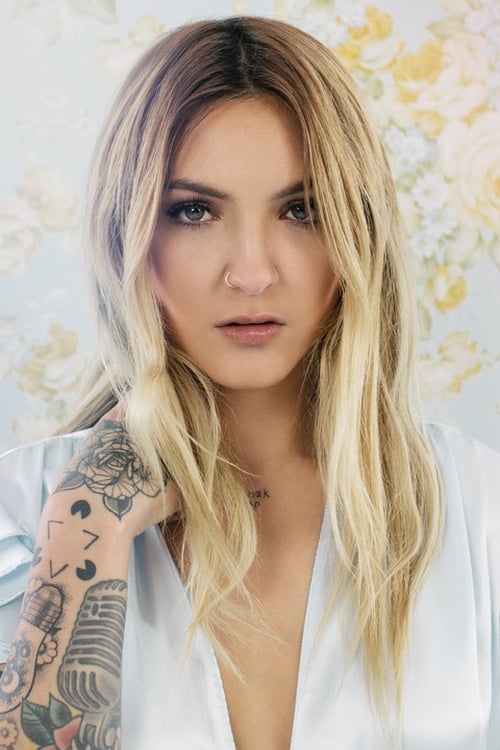 Picture of Julia Michaels