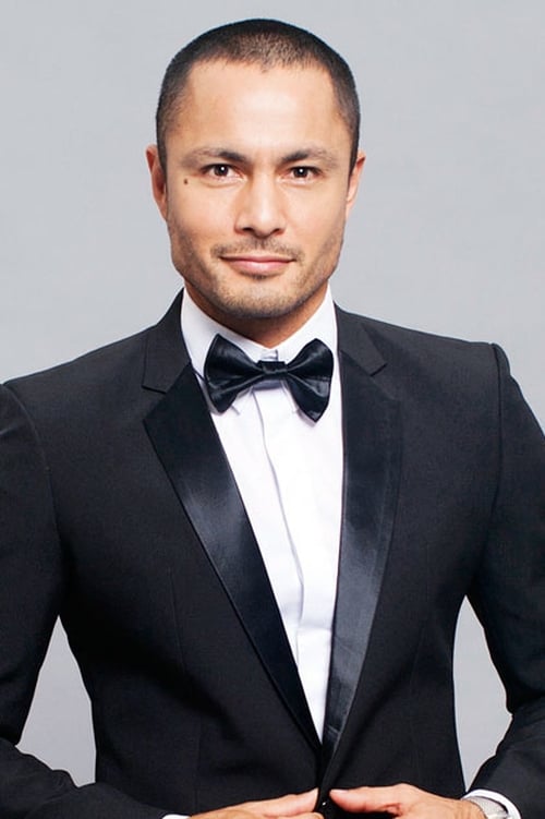 Picture of Derek Ramsay