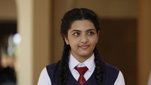 Still image taken from 18ാം പടി