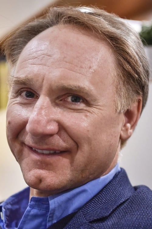 Picture of Dan Brown