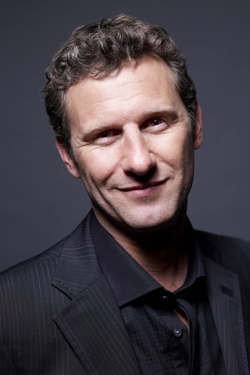 Picture of Adam Hills