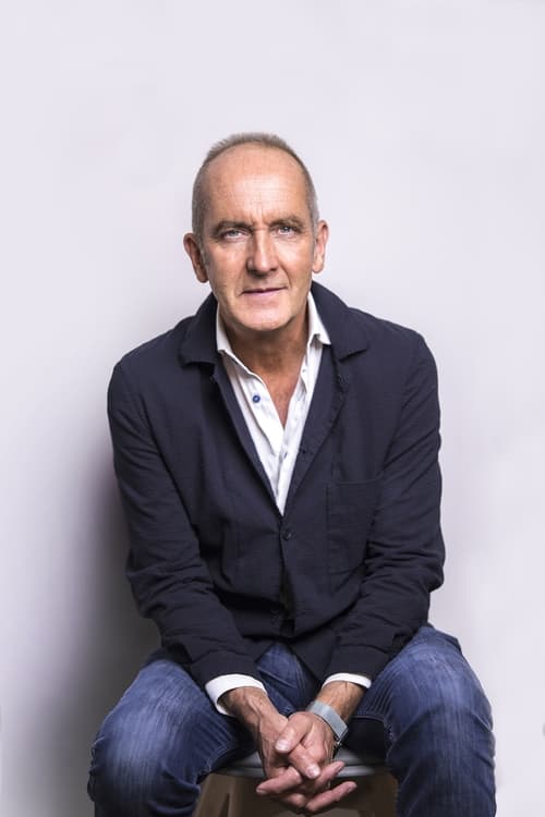 Picture of Kevin McCloud