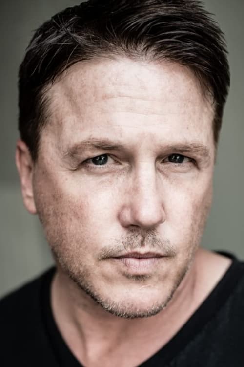 Picture of Lochlyn Munro