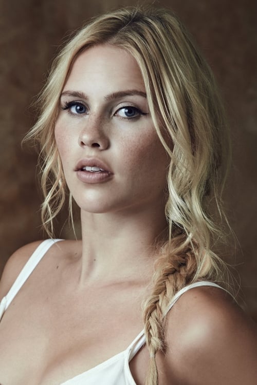 Picture of Claire Holt