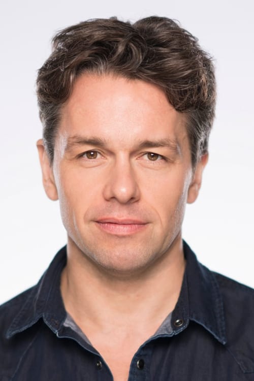 Picture of Julian Ovenden