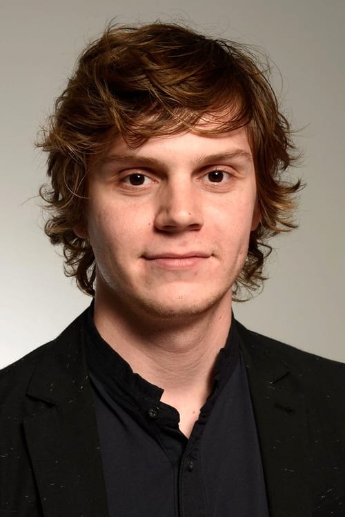 Picture of Evan Peters