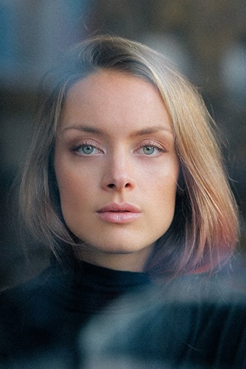 Picture of Rachel Skarsten