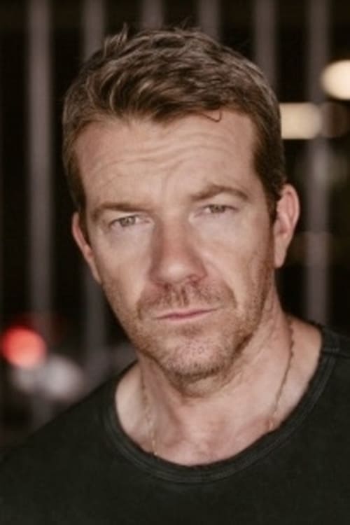 Picture of Max Beesley