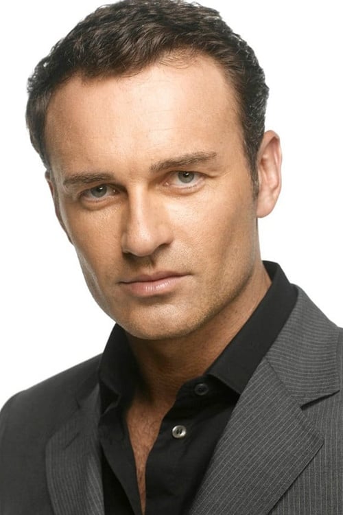 Picture of Julian McMahon