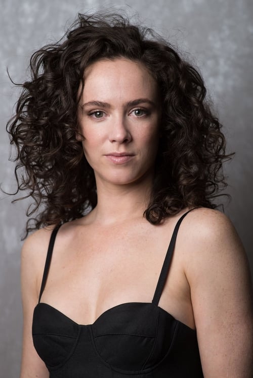 Picture of Amy Manson