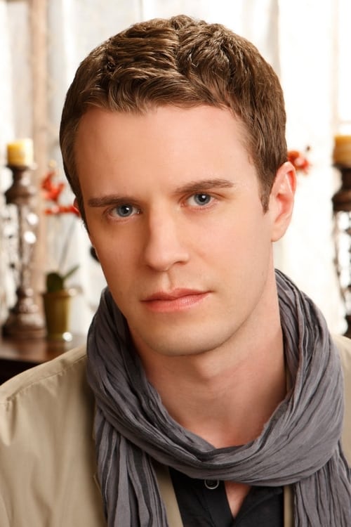 Picture of Luke Mably