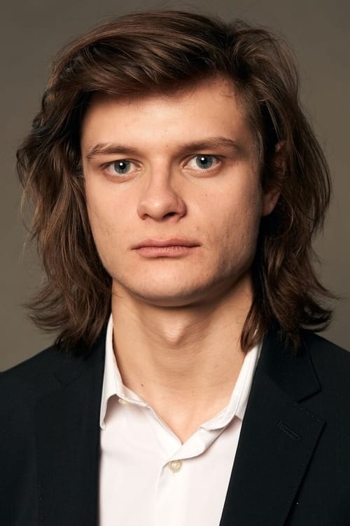 Picture of Charlie Tahan