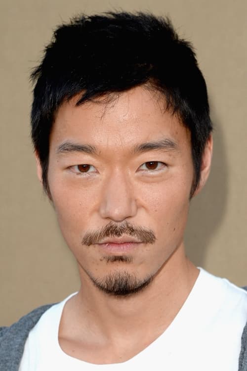 Picture of Aaron Yoo