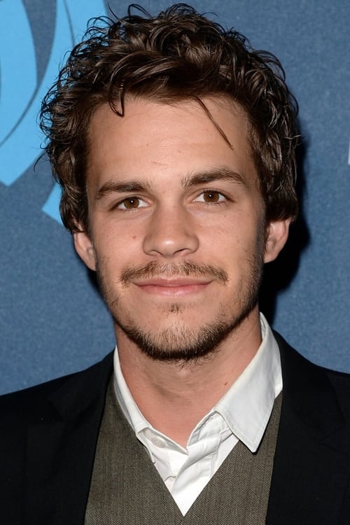 Picture of Johnny Simmons