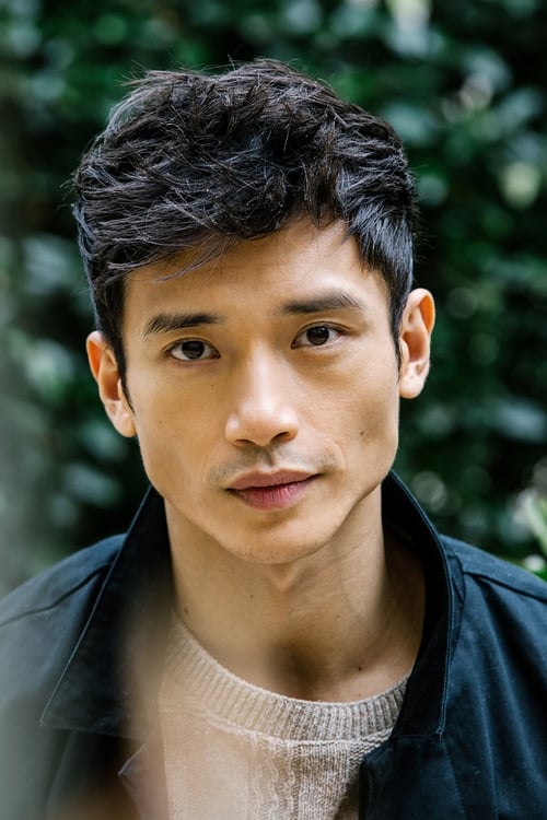 Picture of Manny Jacinto