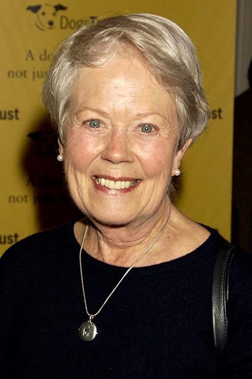 Picture of Annette Crosbie