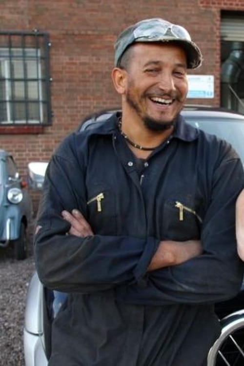Picture of Fuzz Townshend