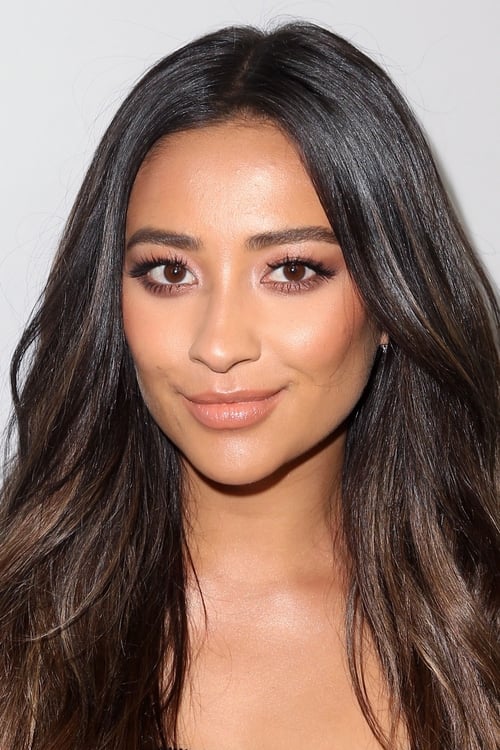 Picture of Shay Mitchell