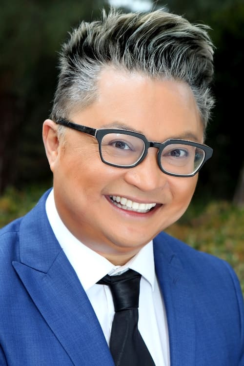 Picture of Alec Mapa