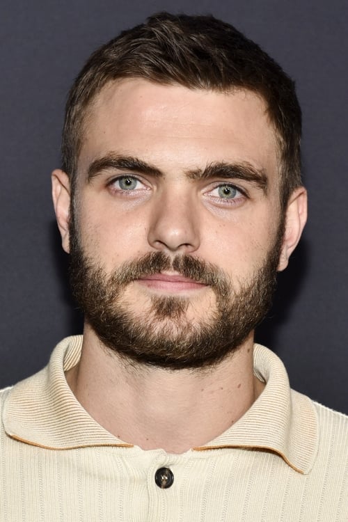 Picture of Alex Roe