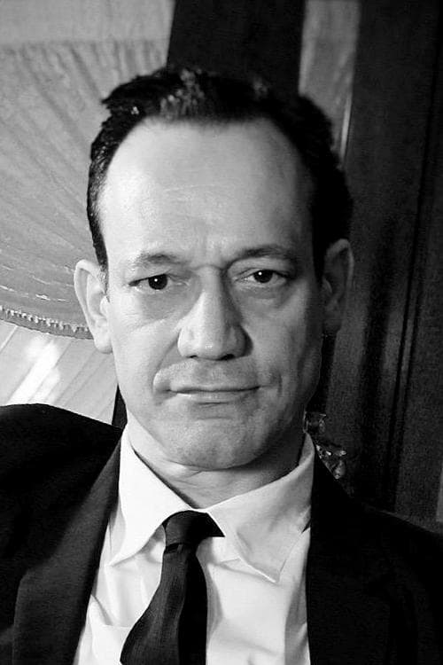 Picture of Ted Raimi