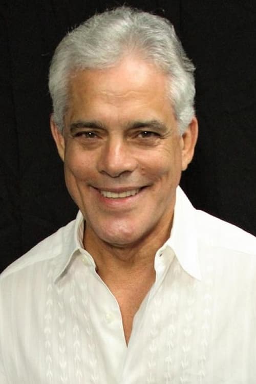 Picture of Raúl Carbonell Jr.