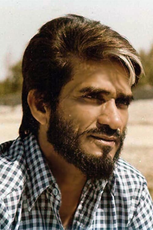 Picture of Mac Mohan