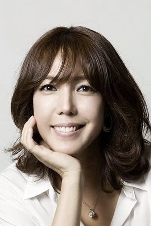 Picture of Jeon Soo-kyung