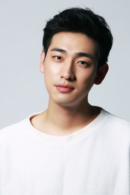 Picture of Yoon Park