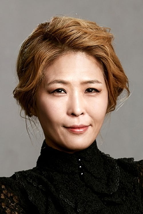Picture of Hwang Suk-jung