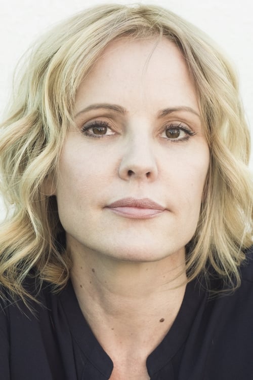 Picture of Emma Caulfield Ford