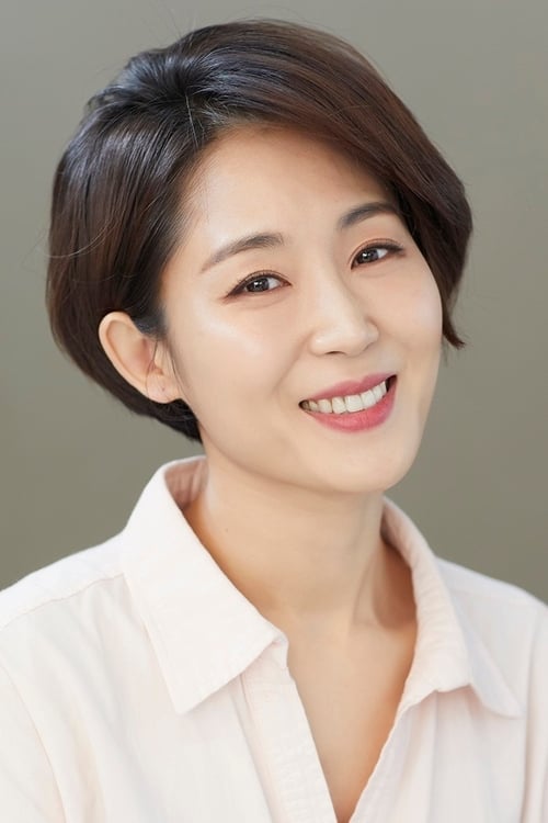 Picture of Son Ji-yoon