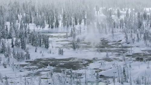 Still image taken from Epic Yellowstone